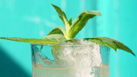 Сold summer cocktail. 스톡 동영상 156051264