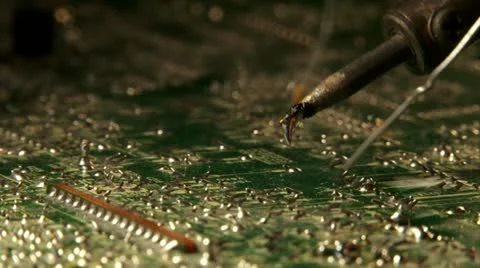 Soldering an electronic Stock-Footage 20505295