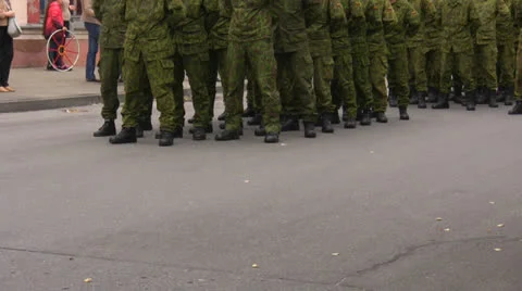Soldier formation Vídeo Stock 24790875