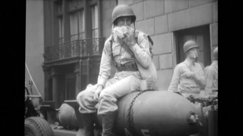 Soldier having a meal Stock Footage 37389403