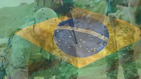 Soldiers approaching backpack inspecting and signaling squad on military patrol 스톡 동영상 330297230