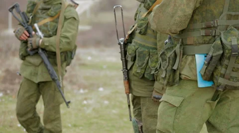 Soldiers on duty Stock Footage 35792471
