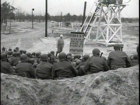 Soldiers go through basic training at Fort Dix, New Jersey. Stock Footage 75276203