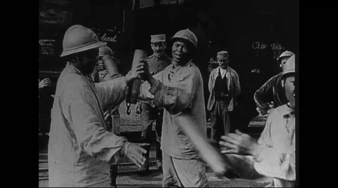 Soldiers loading shells on train Stock Footage 43322112