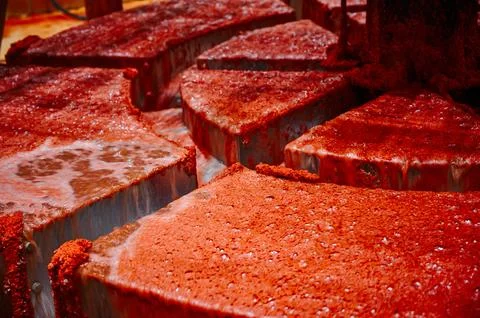 Solid residual of potassium salt in floatation machine basin Foto stock