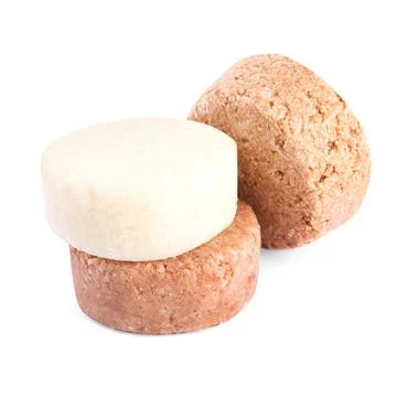 Solid shampoo bars on white background. Hair care Foto stock