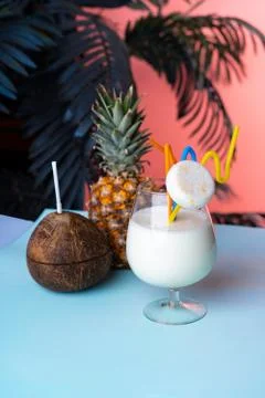 Solid shampoo with coconut and pineapple Pina colada hair care Spa Foto stock