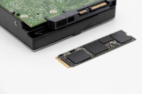 Solid state drive, new generation of storage drive with antique hard disk drive Foto stock