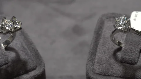 Solitaire ring panning pearl ring. Diamond ring hand made jewelery Stock Footage 139727878