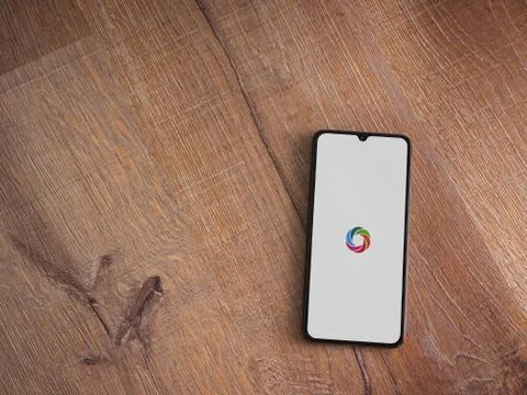 SoloLearn - Learning coding app launch screen with logo on the display of a b Stock Photos