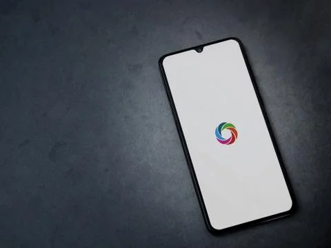 SoloLearn - Learning coding app launch screen with logo on the display of a b Stock Photos