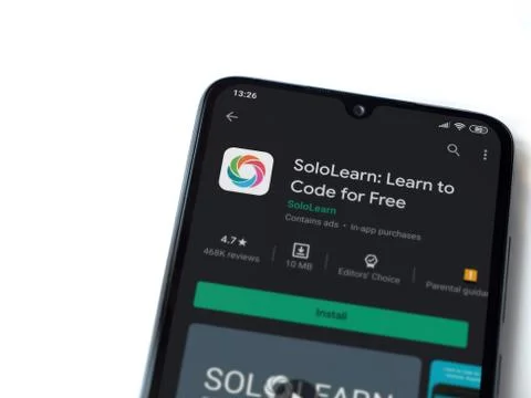 SoloLearn - Learning coding app play store page on the display of a black mob Stock Photos