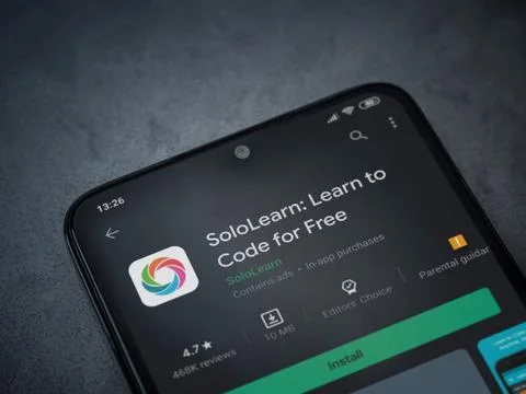 SoloLearn - Learning coding app play store page on the display of a black mob Stock Photos