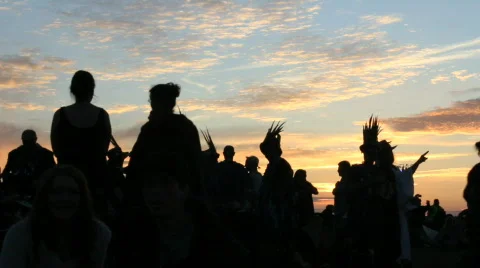 Solstice dusk silhouettes Video stock 852339