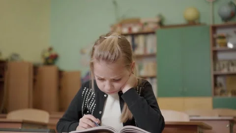 The solution to a complex problem. Stock Footage 147616389