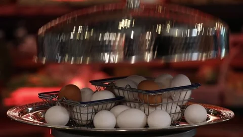Some organic eggs 4 Video stock 312948632