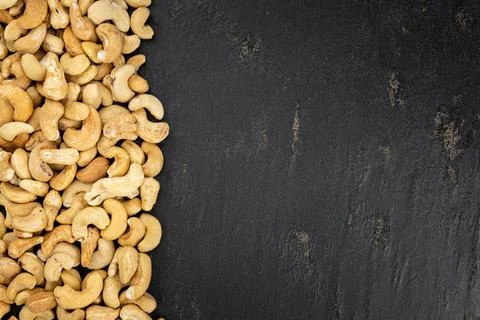 Some roasted Cashew Nuts (close up; selective focus) Some roasted Cashew ... Foto stock