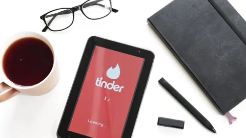 Some trouble with Tinder app Stock Footage 106719270