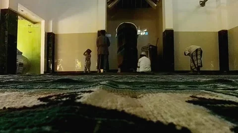 Someone in the Mosque to perform prayers. Stock Footage 251393825