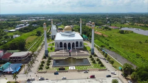 Songkhla Central Mosque. Located in the district of Hat Yai, Songkhla, Thailand. Stock Footage 279867939