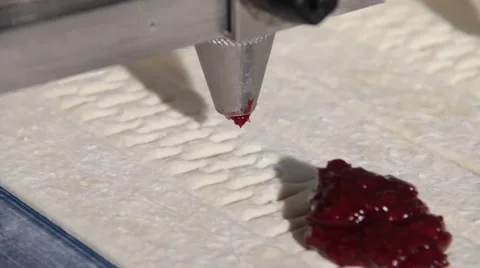 Сonveyor with pies 01 Видео 48705533