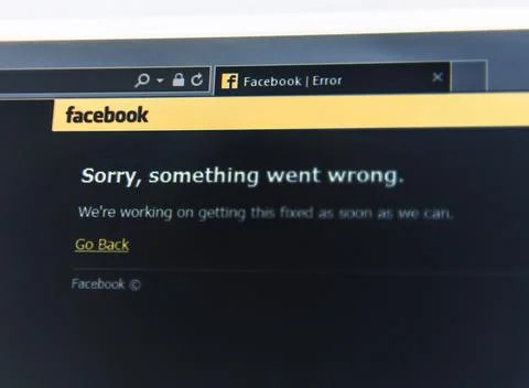 Sorry, something went wrong facbook down Stock Photos