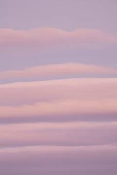 Sort tones of pink and blue in cloud pattern Foto stock