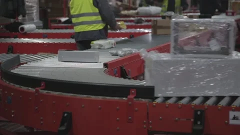 Sorting Parcels Conveyor 스톡 동영상 229119999