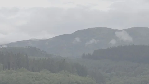 Sottish mountain cloud timelapse Video stock 123421523