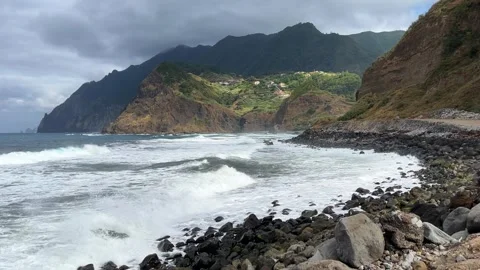 The sound of the Atlantic Ocean, strong wind, waves crashing on a wild rocky 15s Stock Footage 314332634