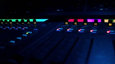 Sound board tracking Stock-Footage 40101553