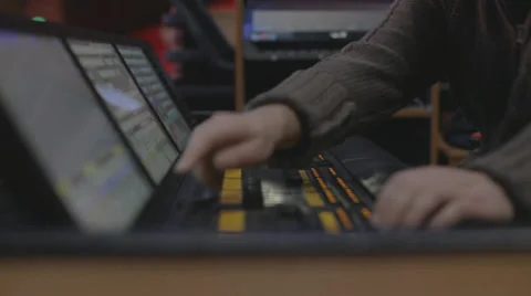 Sound Desk Vídeos de archivo 34433264