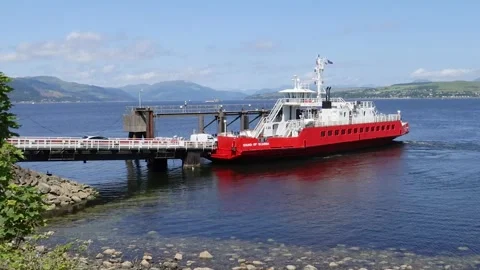 Sound of Scarba ferry loading at Gourock Pier, Scotland Stock-Footage 339030291