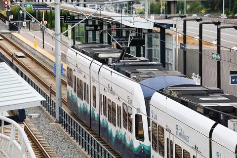 Sound Transit Link light rail train at Overlake Village Station Stock Photos