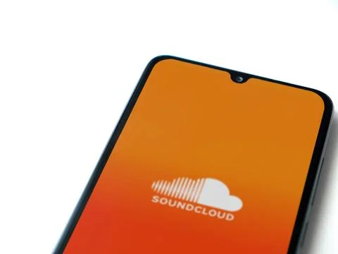 SoundCloud app launch screen on smartphone on white background Stock Photos