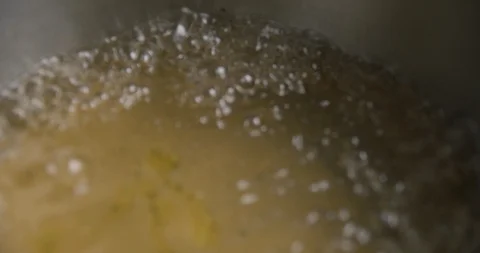Soup boiling slow motion 스톡 동영상 85899990