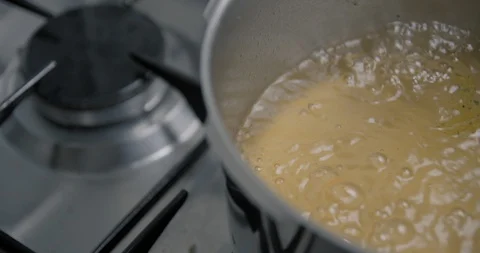 Soup boiling slow motion Video stock 85900478