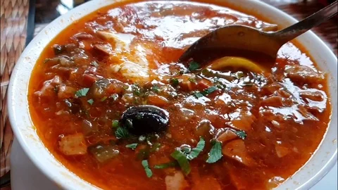 Soup plate slow motion Video stock 95882917