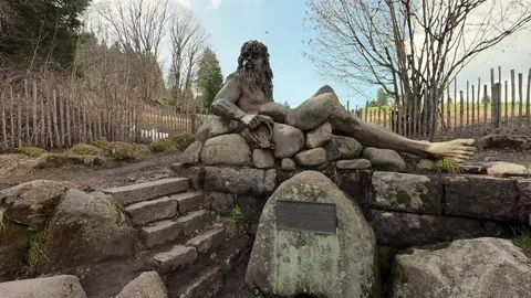 The source of the Danube and Breg rivers in the Black Forest, pan, 03/09/2026 Video stock 331091197