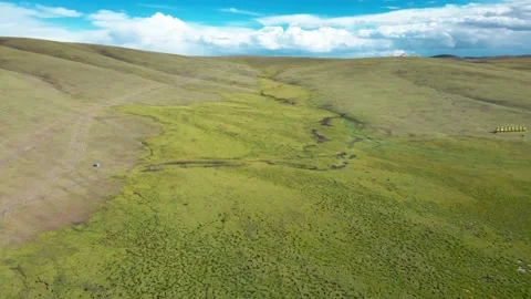 The source of the Yellow River on the Qinghai Tibet Plateau Stock Footage 143829088