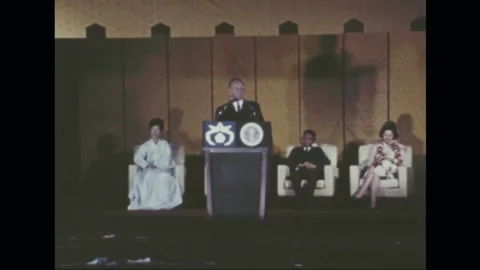 SOUTH KOREA - 1966: State visit — Lyndon B. Johnson at the two-nation lectern 库存影片 342590761