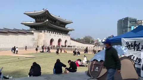 South Korea divided as citizens react after president's removal, Seúl, KR - 04 A Stock Footage 305852772