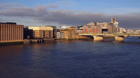Southwark Bridge at sunrise Stock Footage 66244070