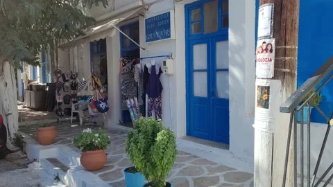 Souvenir store front Video stock 169406522