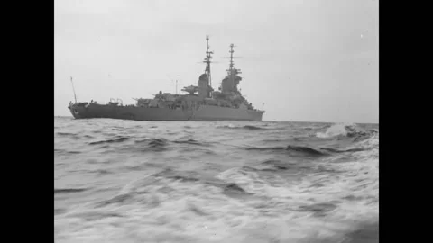 Soviet cruiser Sverdlov Video stock 167160032