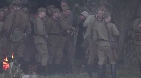 Soviet soldiers warm themselves Stock-Footage 60189734