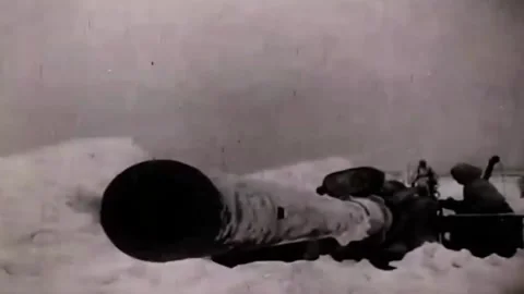 Soviet troops resisting German advance Moscow Видео 330264097