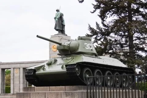 Soviet War Memorial in Berlin Stock Photos