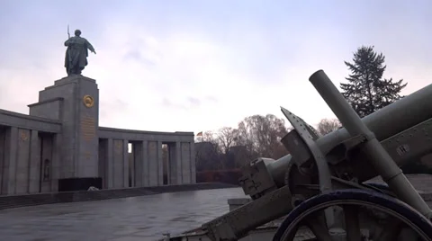 Soviet War Memorial (Tiergarten) berlin Vidéo 33310684
