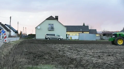 Sowing the field 스톡 동영상 105063592